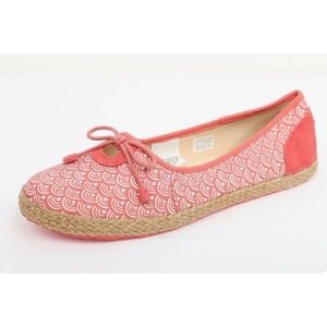 UGG Syleste Scallop Scallop Print Coral Slip On Espadrille Shoes Size 10
